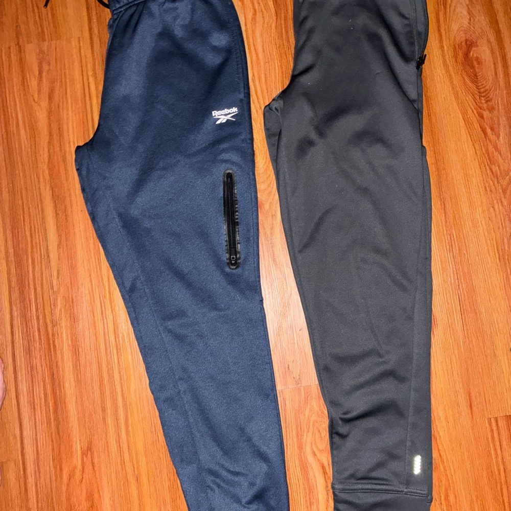 Men’s Small Joggers Sweatpants
